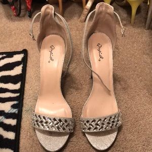 Ladies shoes